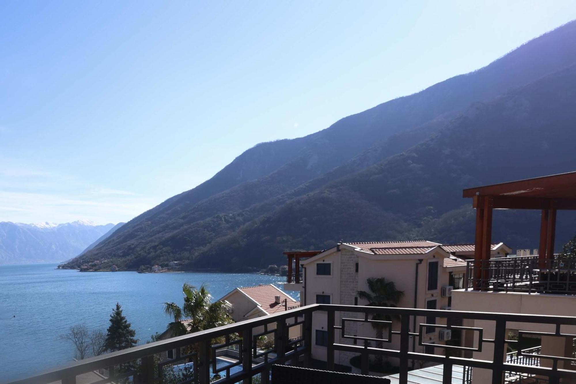 Bellezza Resort & Spa Kotor Bilik gambar