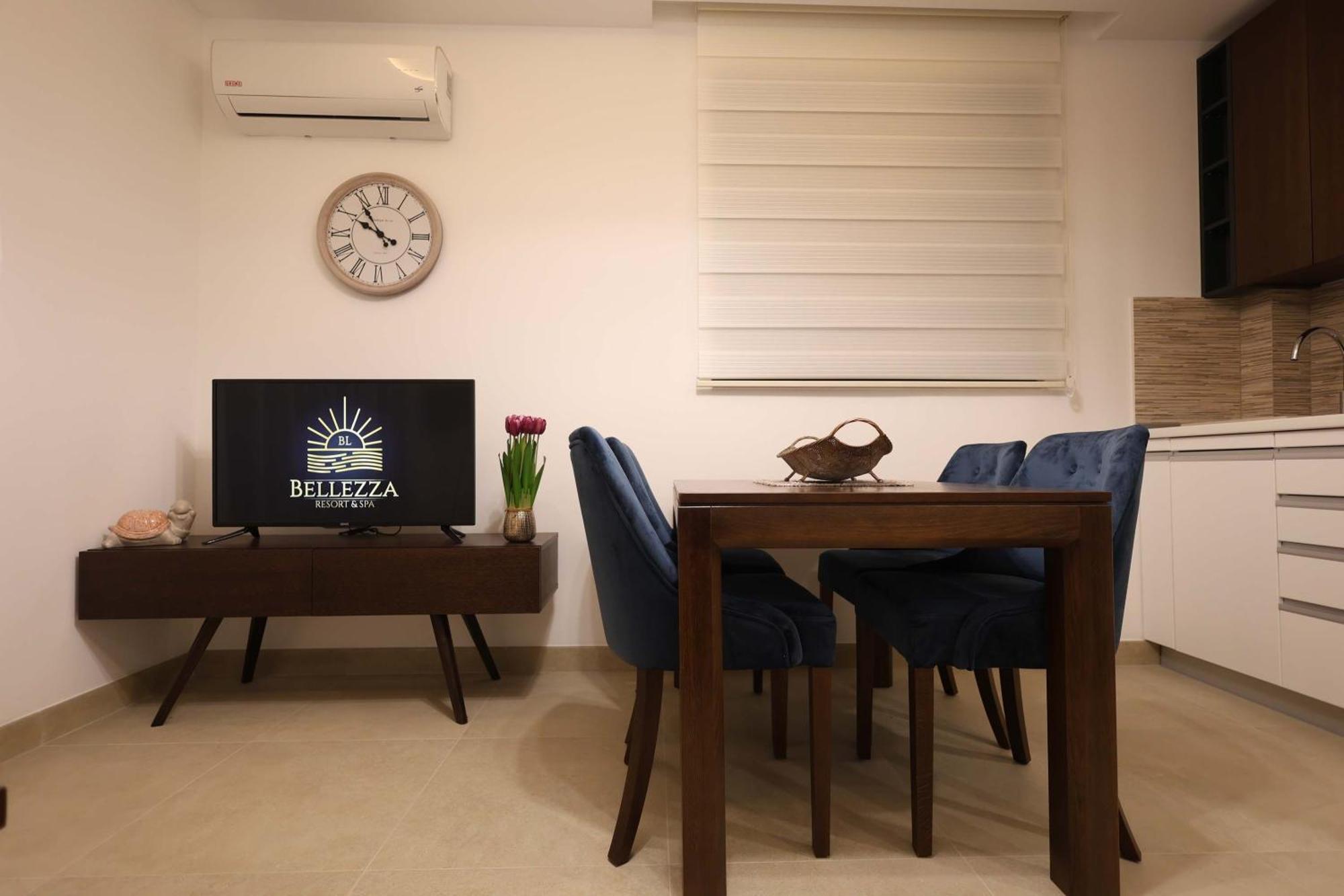 Bellezza Resort & Spa Kotor Bilik gambar