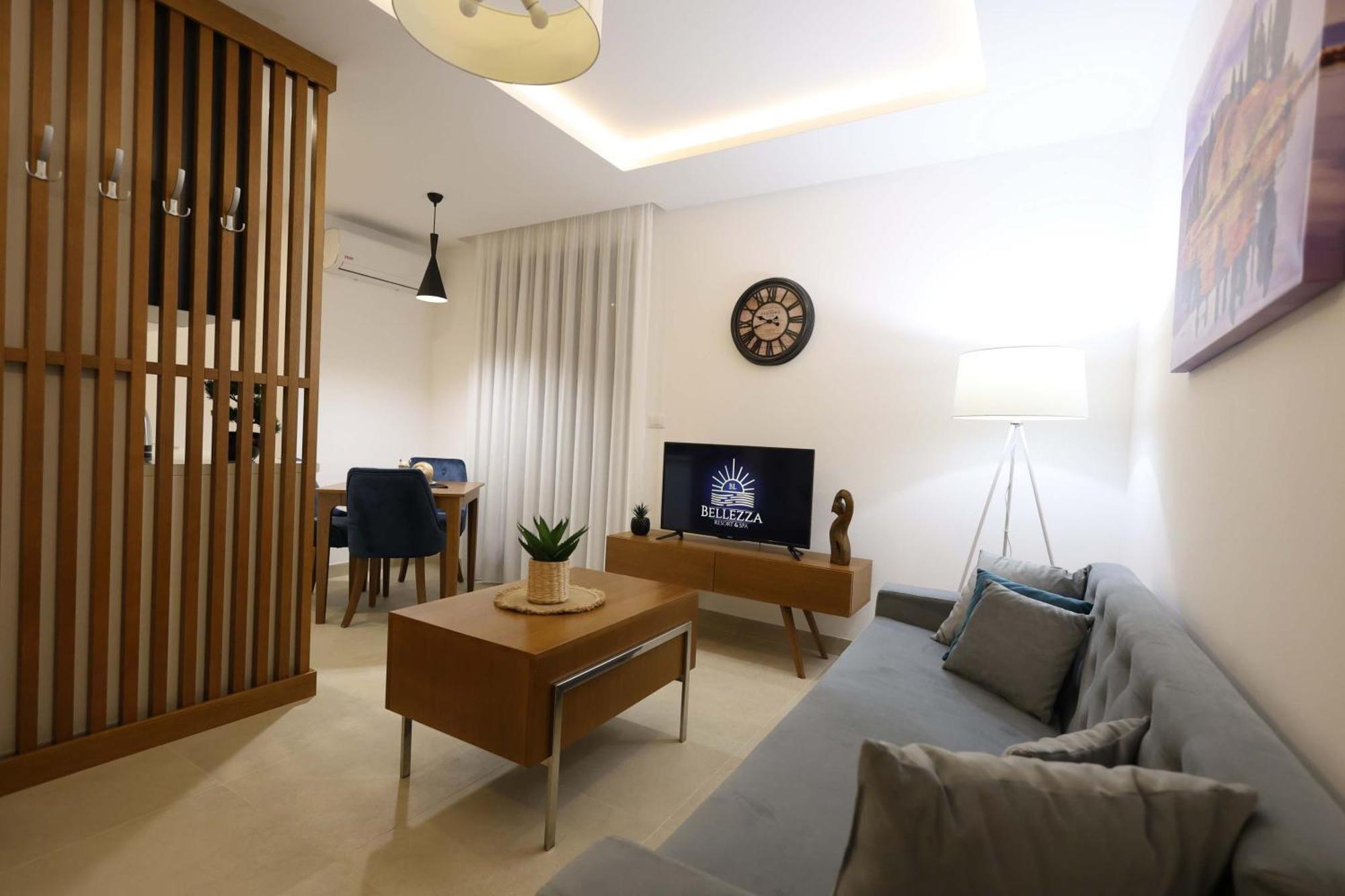 Bellezza Resort & Spa Kotor Bilik gambar
