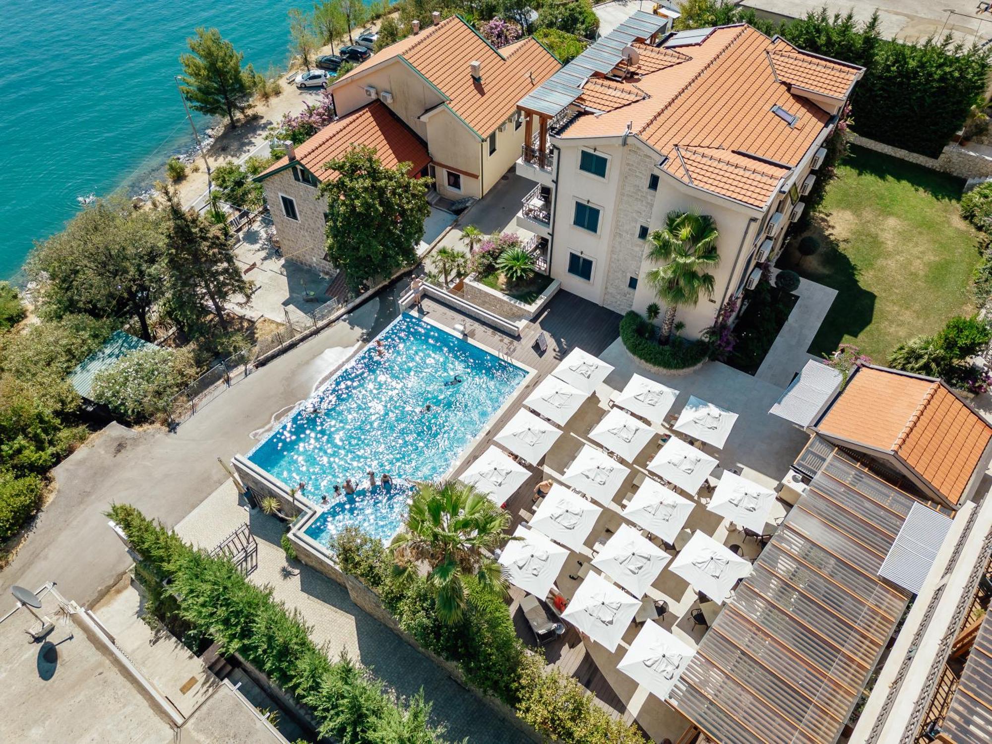 Bellezza Resort & Spa Kotor Luaran gambar