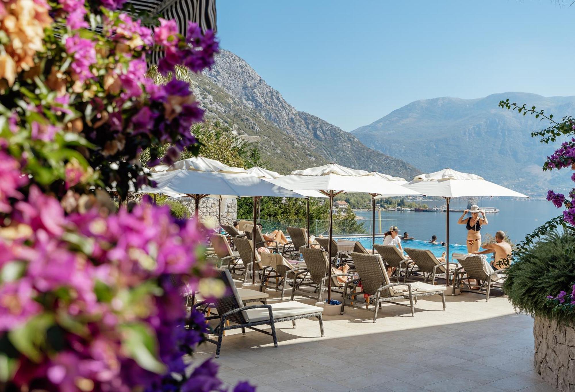 Bellezza Resort & Spa Kotor Luaran gambar